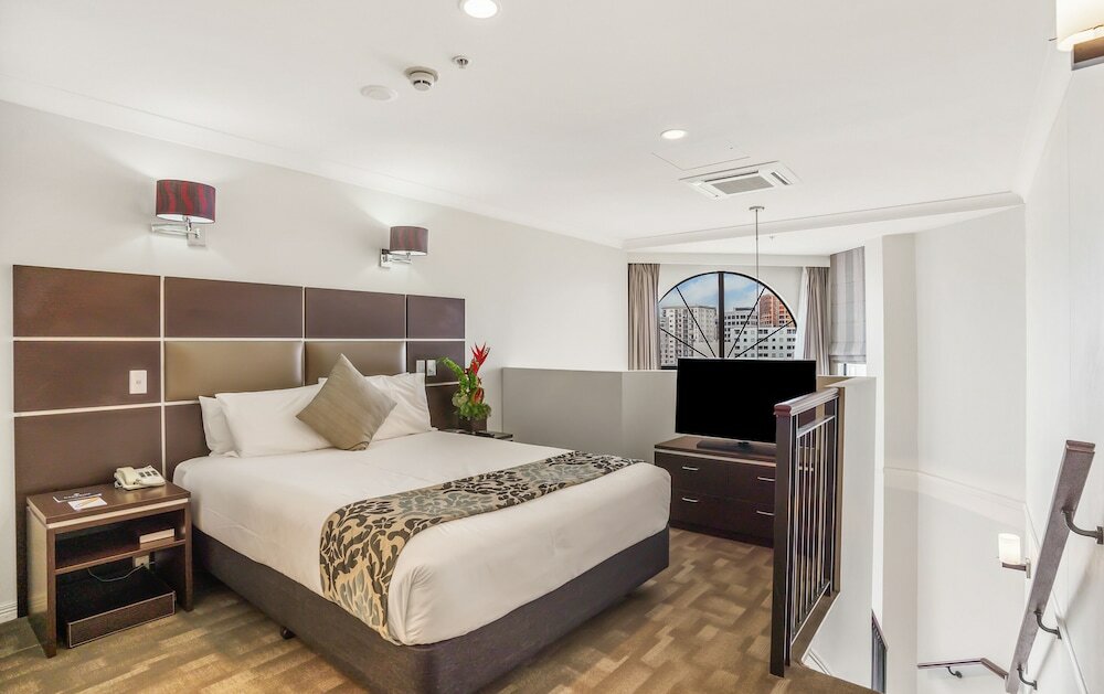 Фото Parkside Hotel & Apartments Auckland