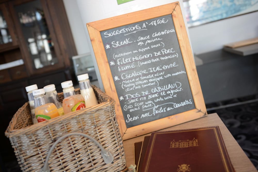 Фото Hotel Cathedrale