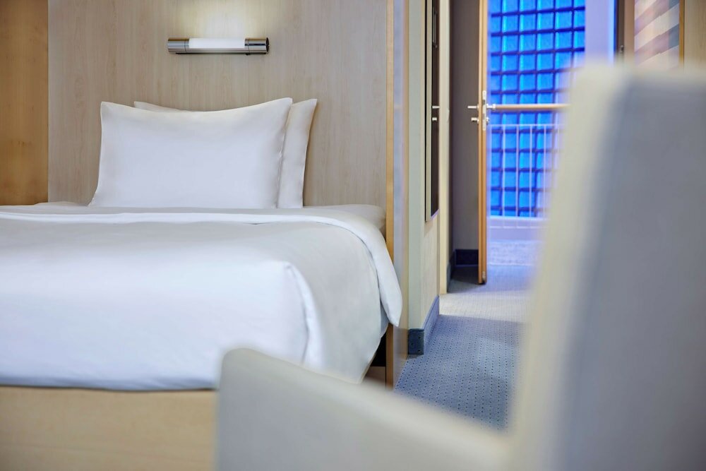 Фото Lindner Hotel Dom Residence