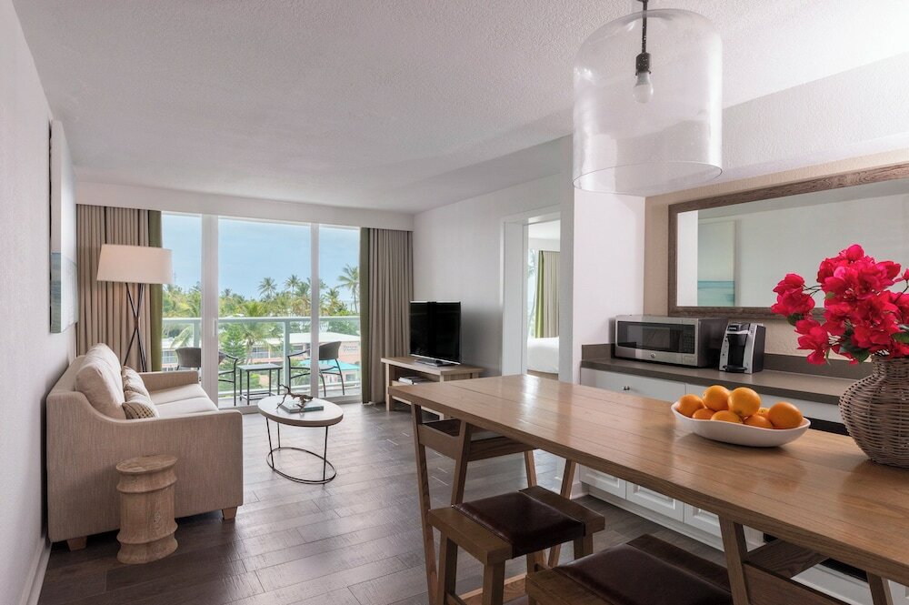 Фото Amara Cay Resort