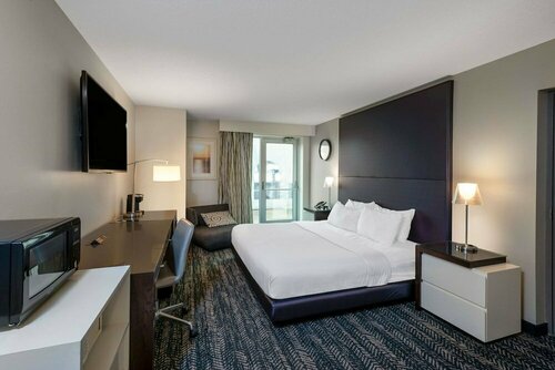 Гостиница 41 Lakefront Hotel, Trademark Collection by Wyndham