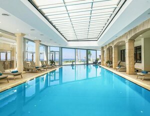 Гостиница Alexander The Great Beach Hotel