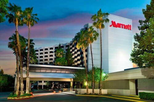 Гостиница Sacramento Marriott Rancho Cordova в Ранчо Кордове