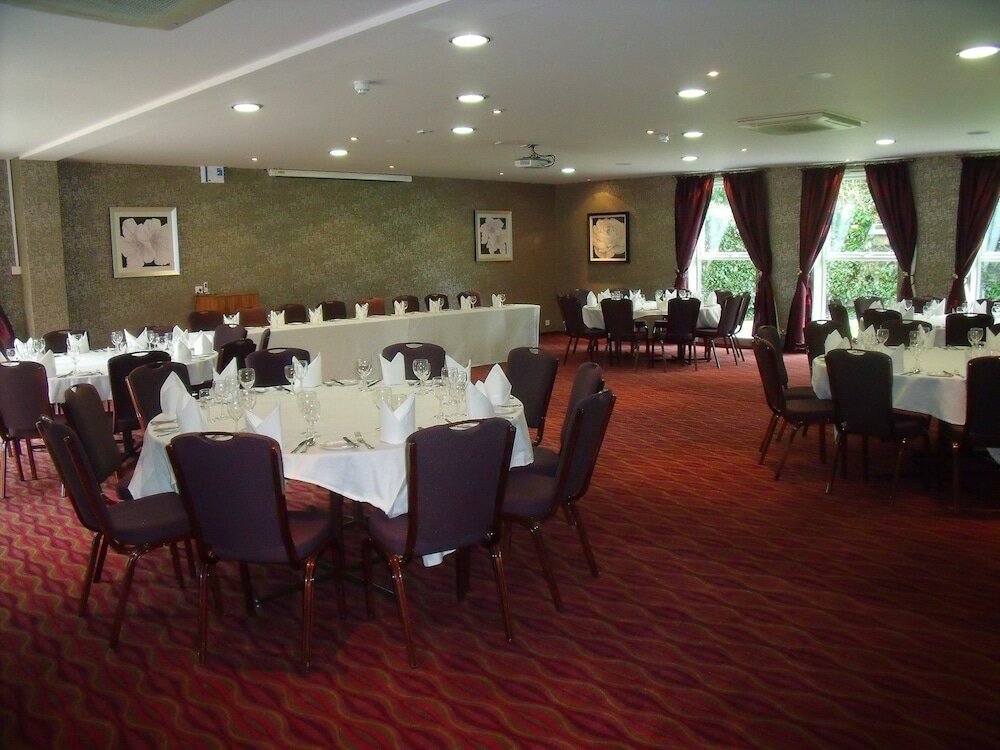 Фото Bournemouth West Cliff Hotel