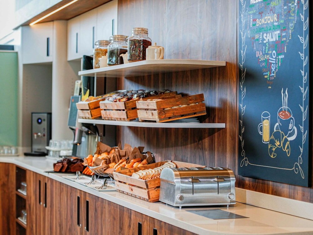 Фото Ibis Luxembourg Aéroport