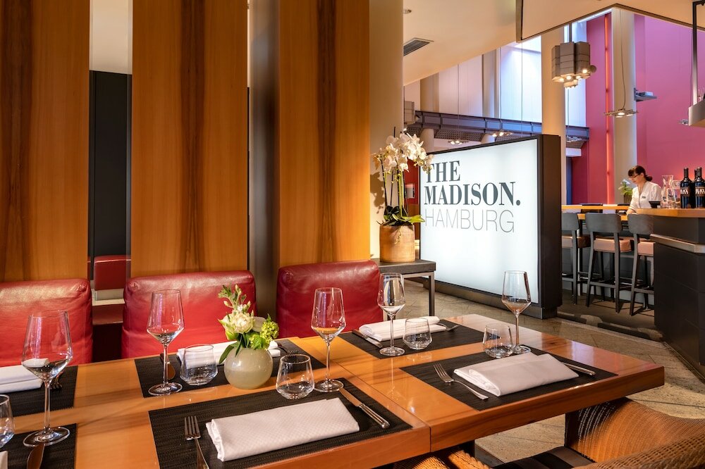 Фото The Madison Hotel Hamburg