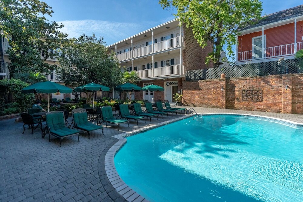 Фото Best Western Plus French Quarter Courtyard Hotel