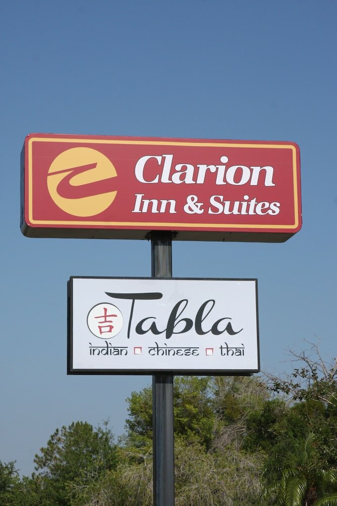 Фото Clarion Inn & Suites Across From Universal Orlando Resort