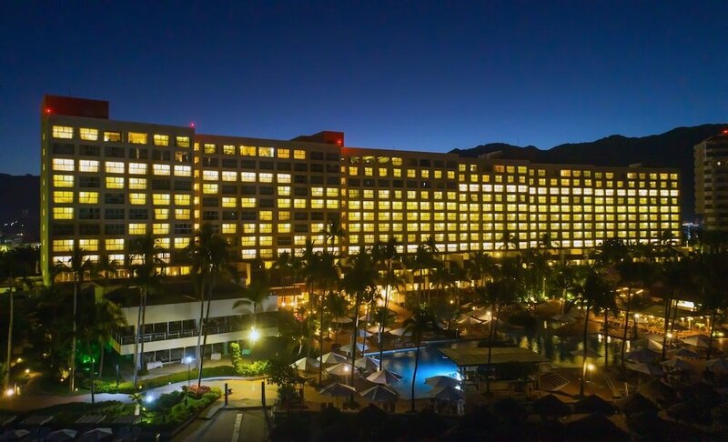 Гостиница Sheraton Buganvilias Resort & Convention Center в Пуэрто-Вальярта