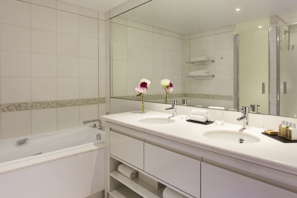 Фото La Clef Tour Eiffel