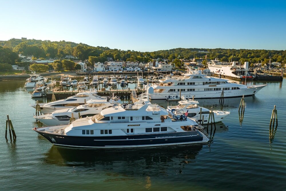 Фото Danfords Hotel and Marina