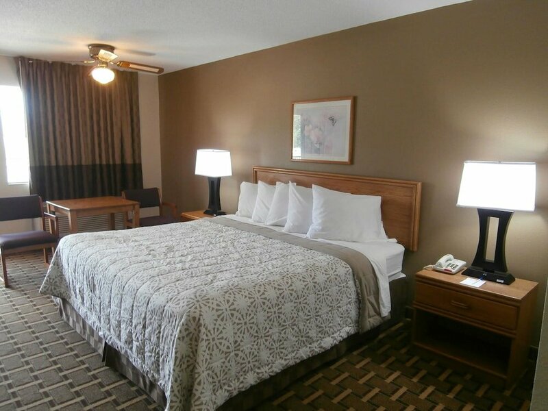 Гостиница Americas Best Value Inn Blue Ridge