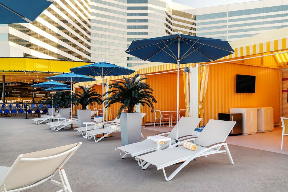 Фото The Strat Hotel, Casino & Tower