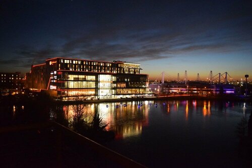 Гостиница Hilton Birmingham Metropole в Бирмингеме