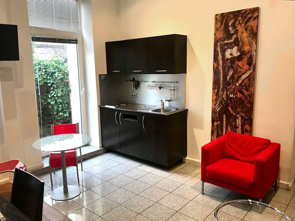 Фото The New Yorker Hotel Köln-Messe