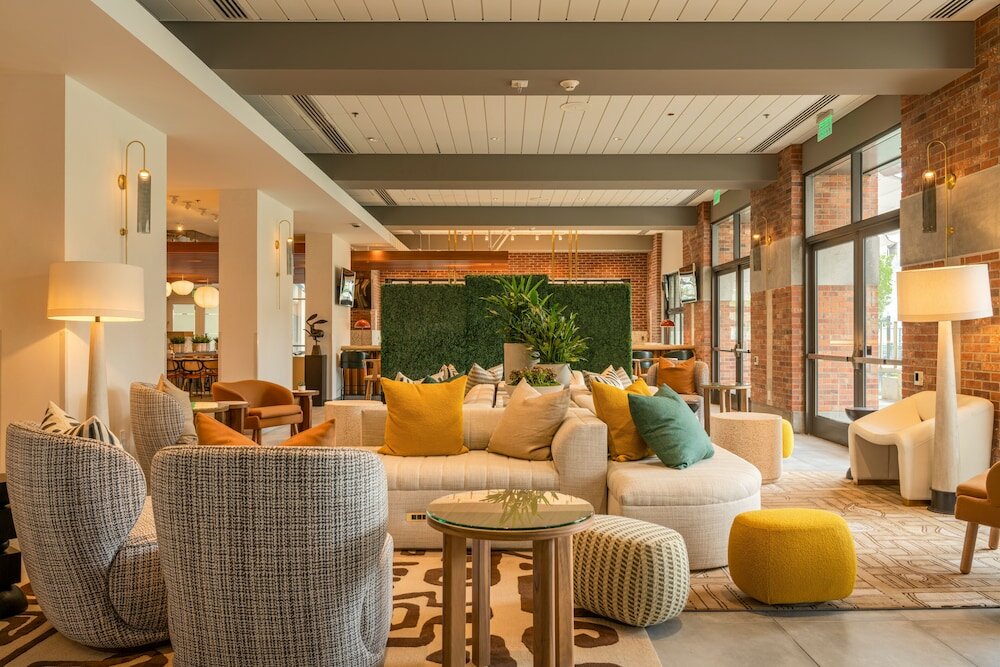 Фото Hilton San Diego Gaslamp Quarter