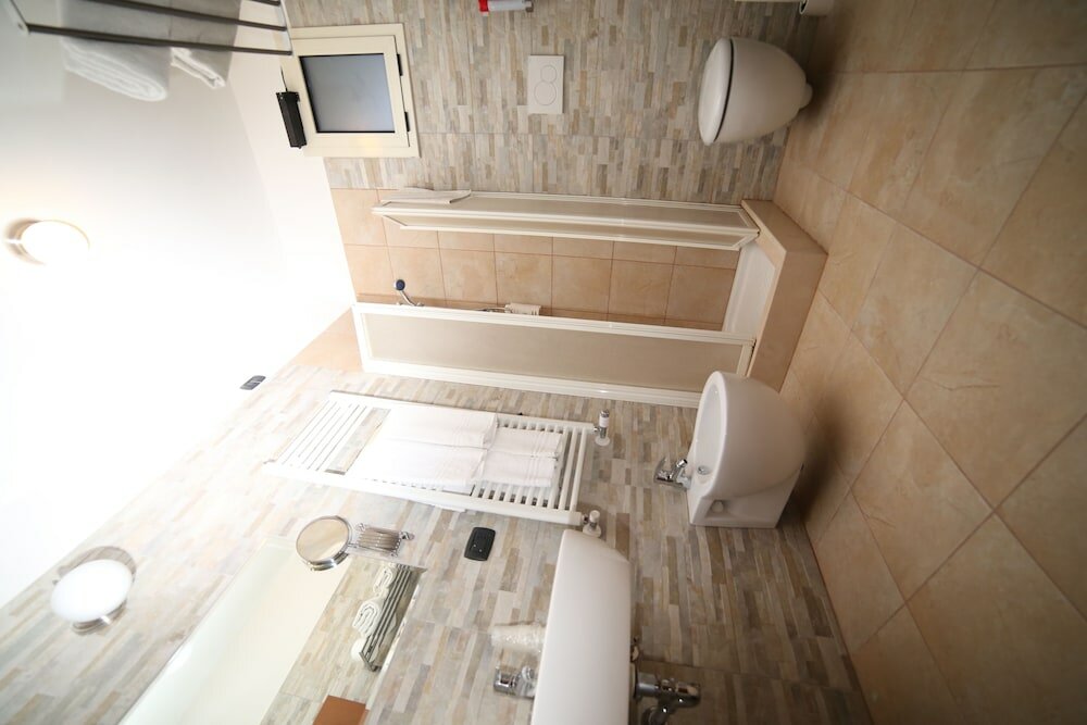 Фото Hotel Accord Le Rose