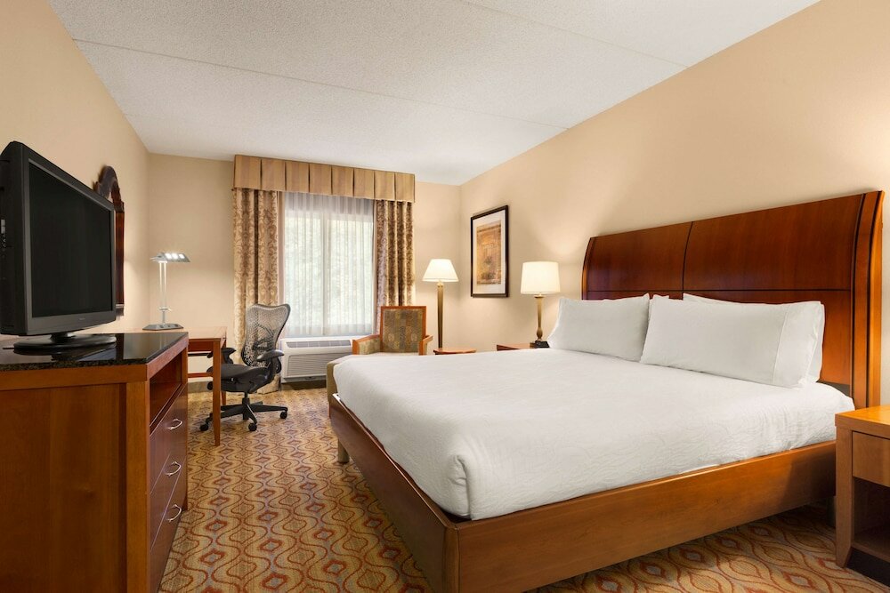 Фото Hilton Garden Inn Solomons