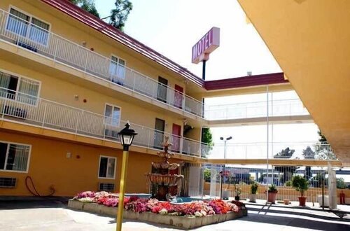 Гостиница Imperial Inn