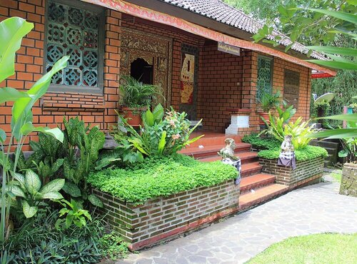 Гостиница Puri Bunga Resort & SPA