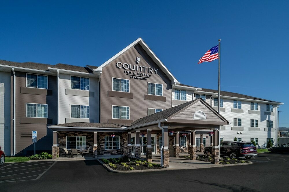 Hotel Country Inn & Suites by Radisson, Charlston, photo