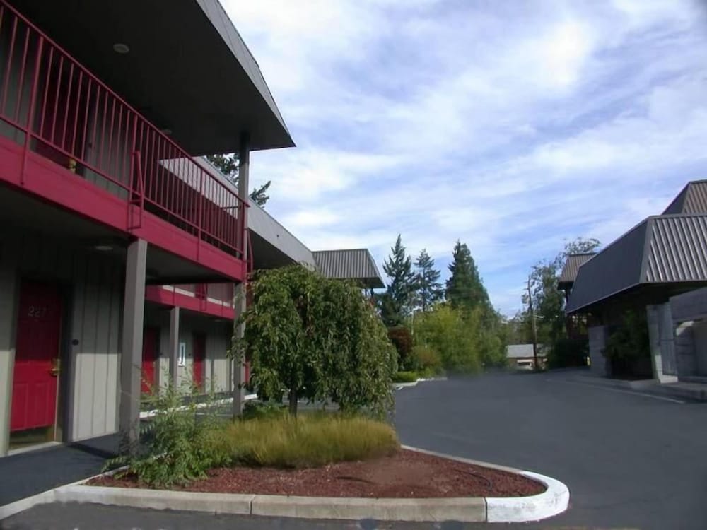 Фото Flagship Inn of Ashland