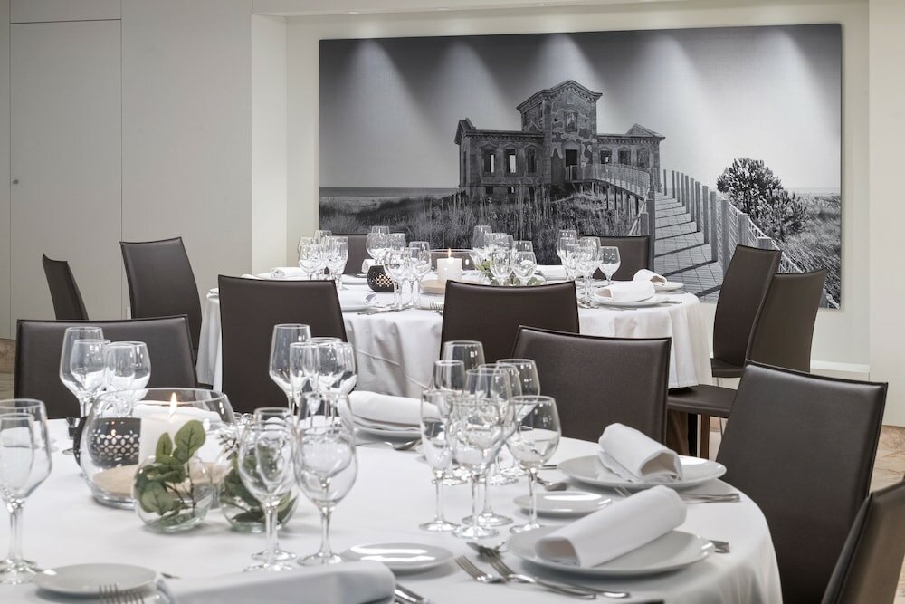 Фото Sallés Hotel Ciutat del Prat Barcelona Airport