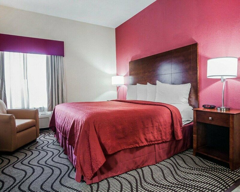 Гостиница Quality Inn & Suites Altoona - Des Moines