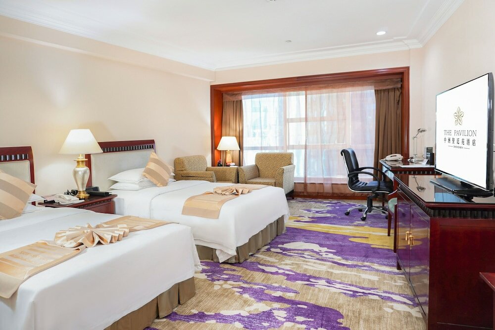 Фото The Pavilion Hotel