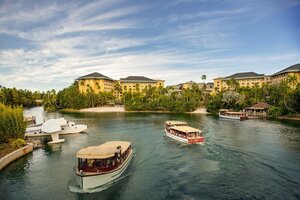 Гостиница Loews Royal Pacific Resort at Universal Orlando