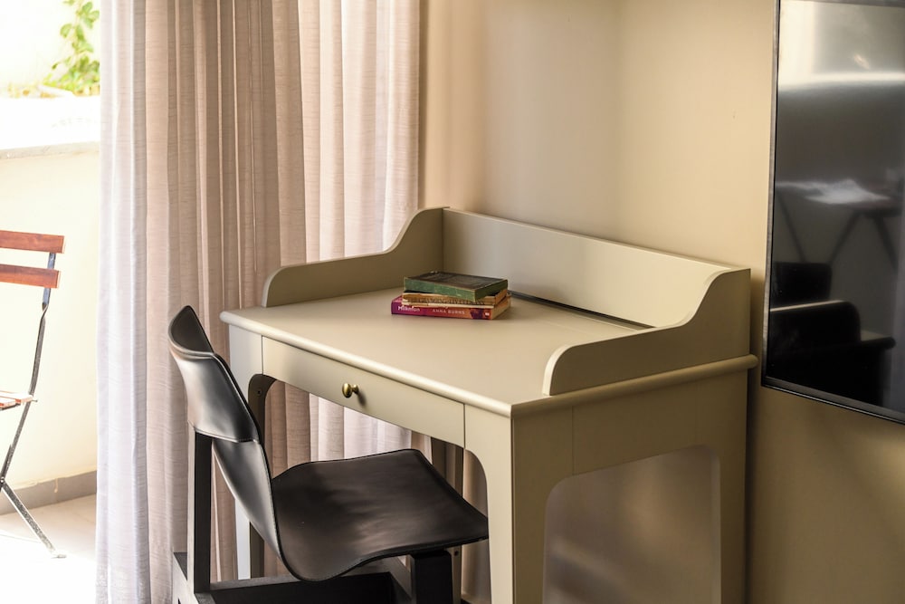 Фото White Blossom Dizengoff Ctr by SeaN'Rent