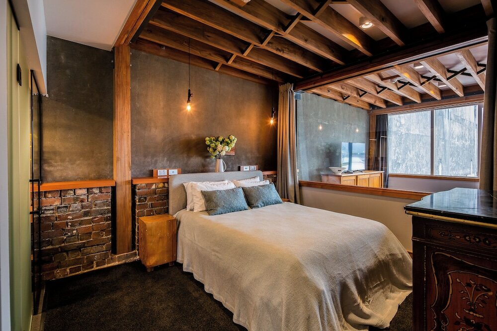 Фото The Thomas Gregg Apartments