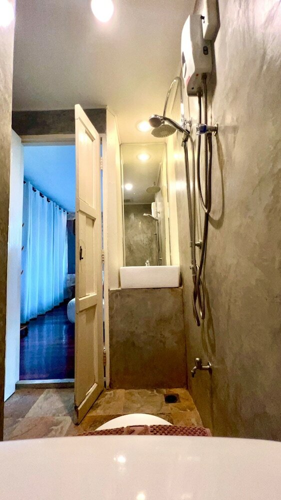 Фото Udee Cozy Hotel