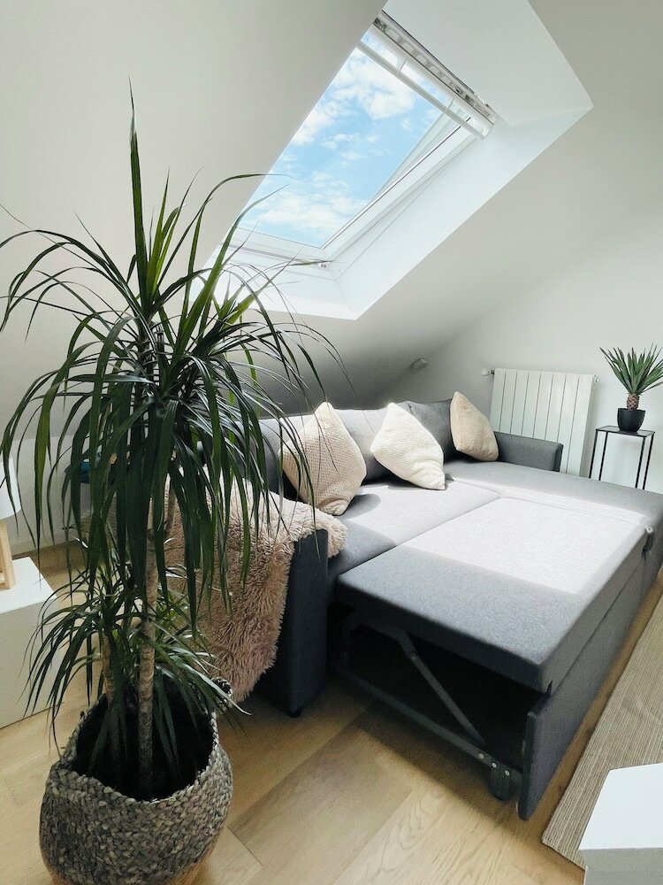 Фото Modern townhouse - Private Garden