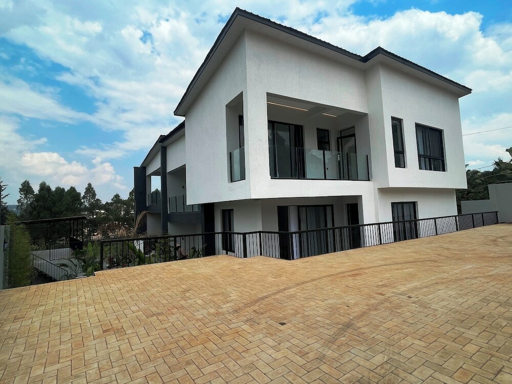 Фото Coalescence Hotel