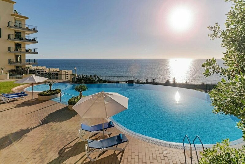 Гостиница Pool, gym and sea View - Vila Formosa II