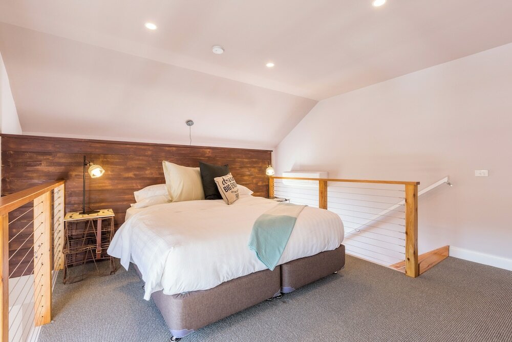 Фото The Old Mechanics