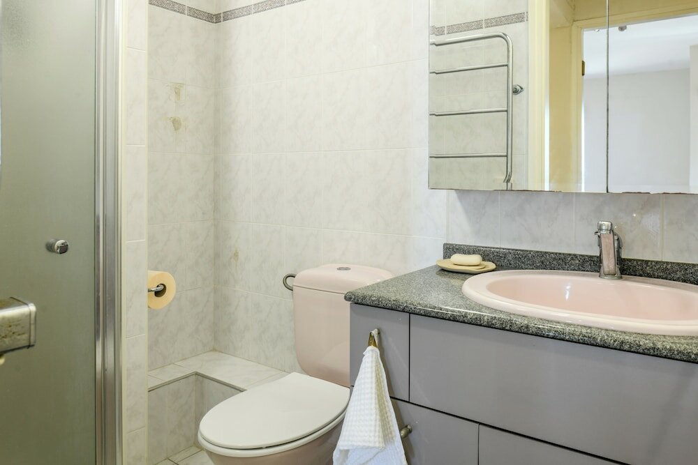 Фото 3br SeaView Apt by the Beach by SeaNRent