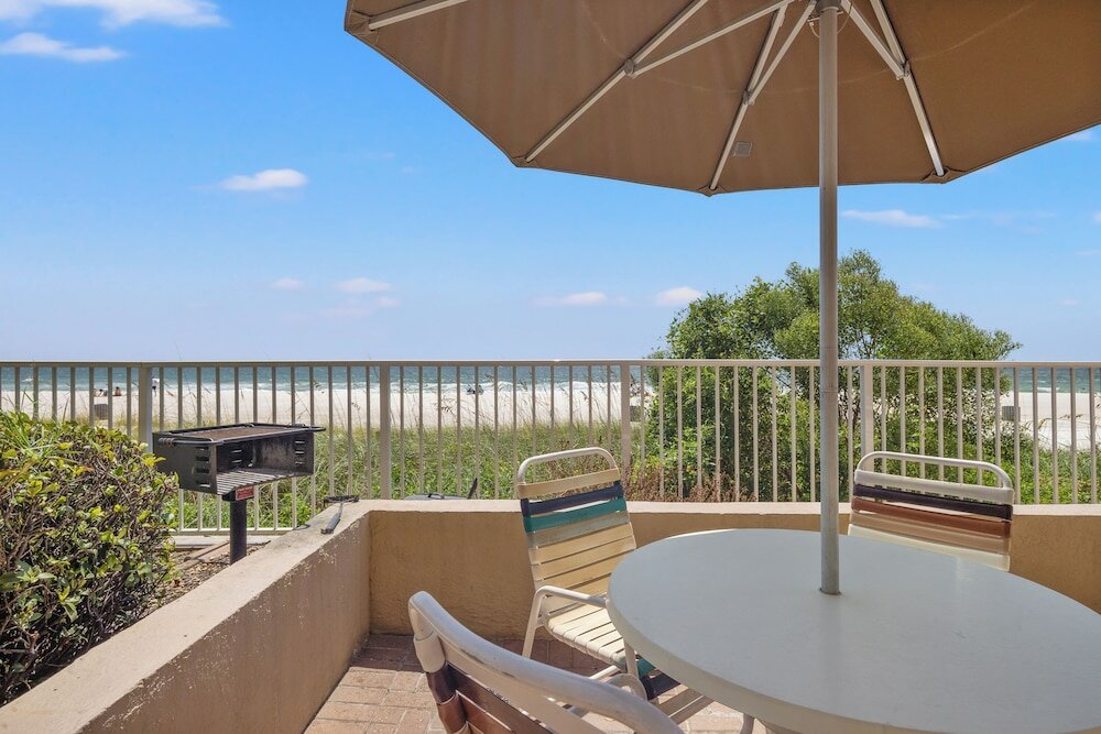 Фото Gulfgate B307 - Red Wave