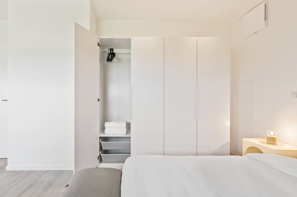 Фото Modern Elegance in Bivange Roeser Id189