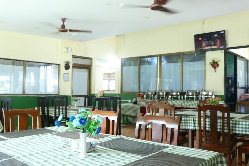 Фото Hotel Siddhartha In Lumbini
