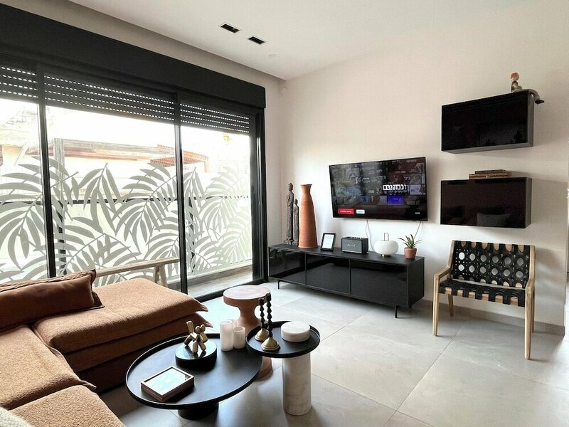 Апартаменты Jerusalem 9 - by Beach Apartments Tlv в Бат-Яме