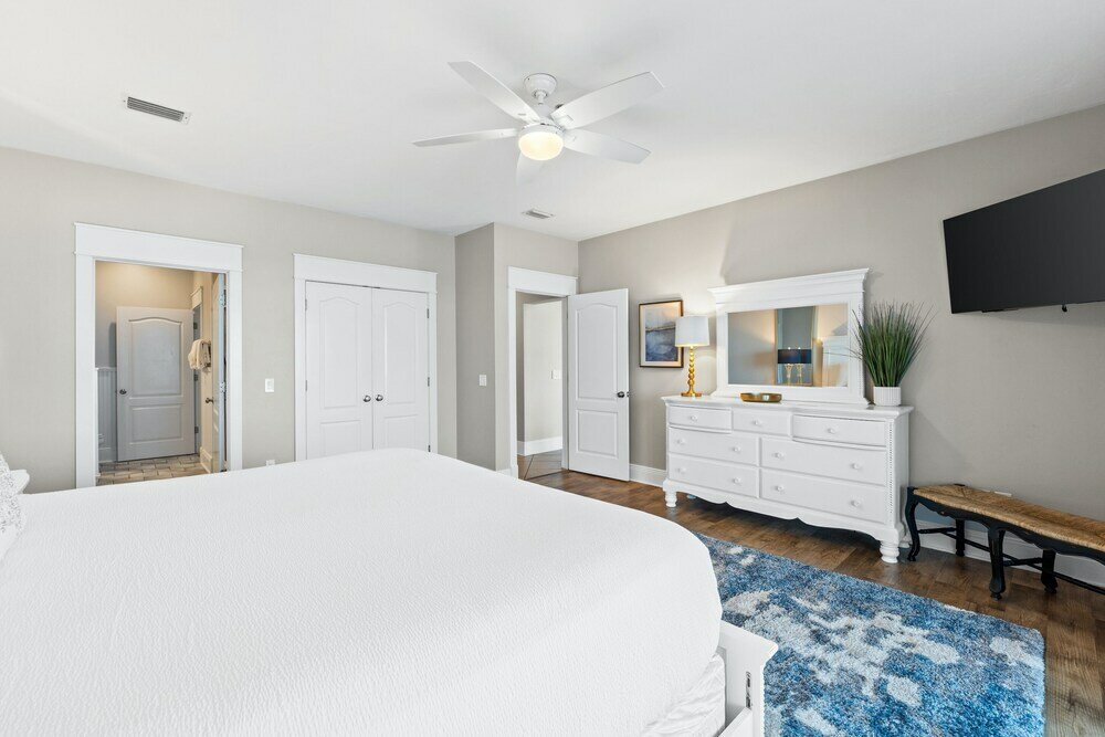 Фото Bel Air Beach Condos by Phg