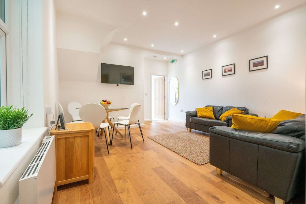 Фото Ecclesall Road