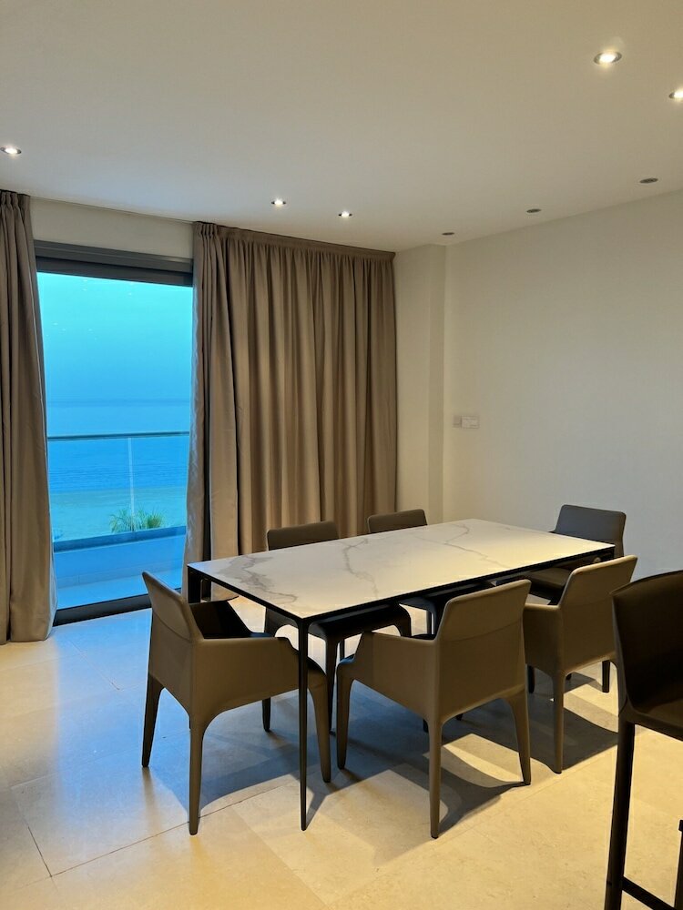 Фото Aphrodite Plaza