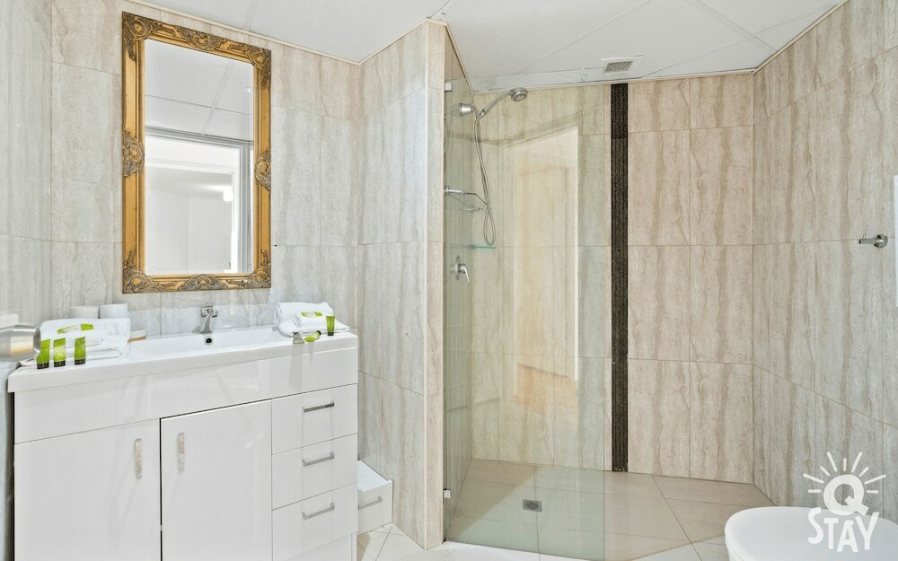 Фото Top of the Mark - Q Stay