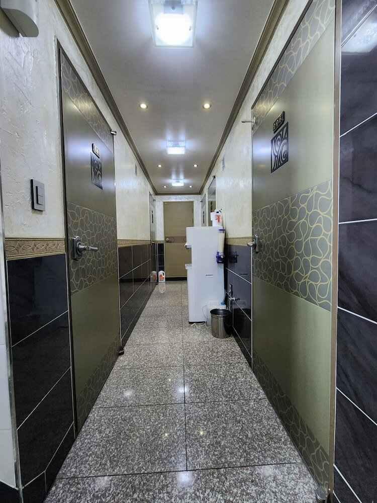 Фото E cozy Hotel