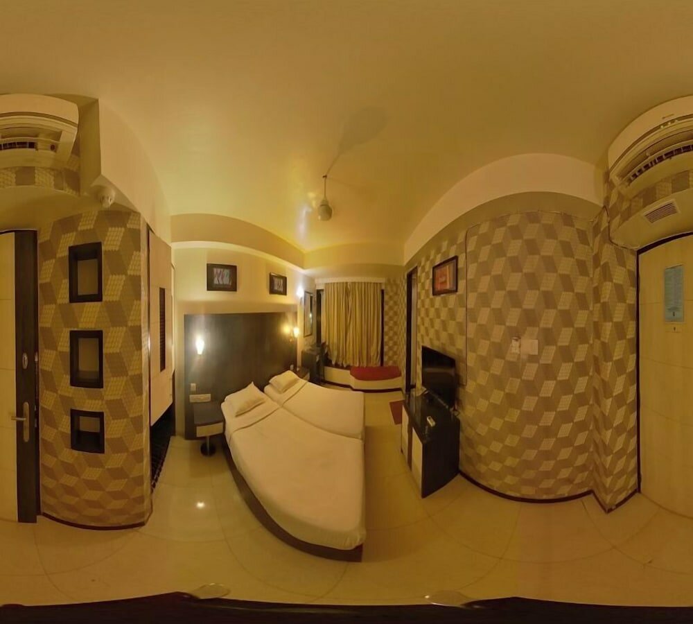 Фото Quaint Suites