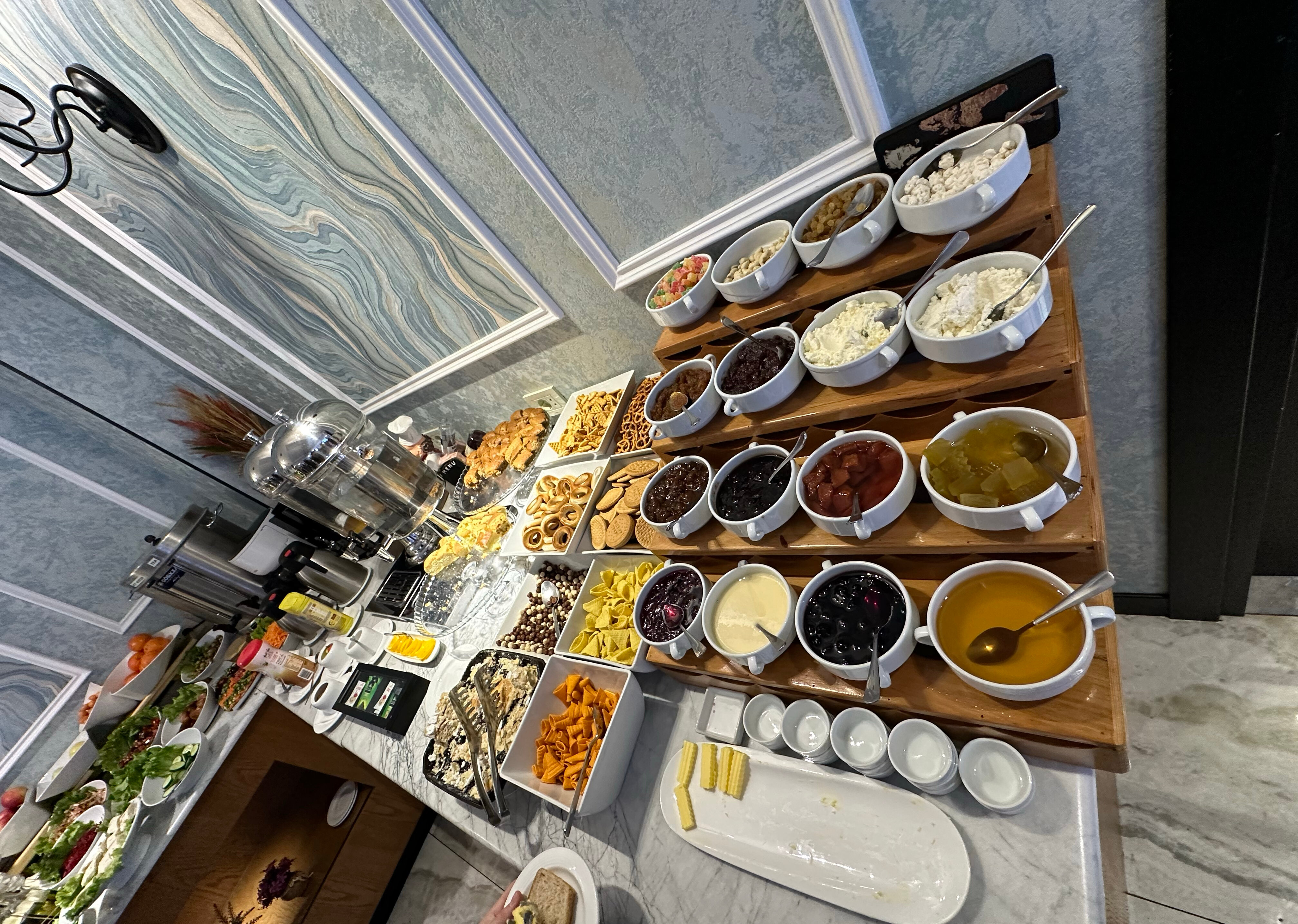 Фото Auroom Hotel