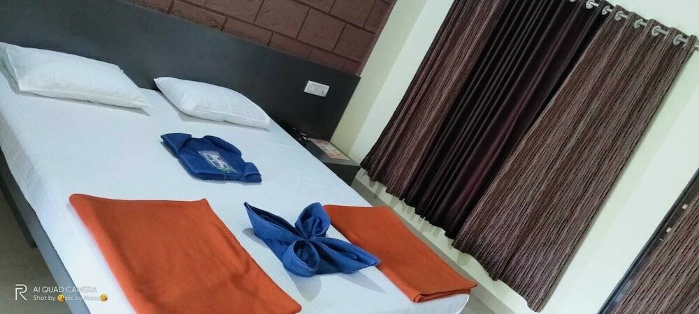 Фото Ocean Breeze Beach Resort